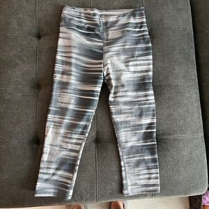 Nike Capri Leggings - NWOT